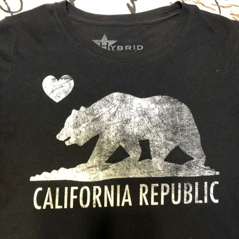 🧚🏽‍♀️3/$15 California Republic T-Shirt